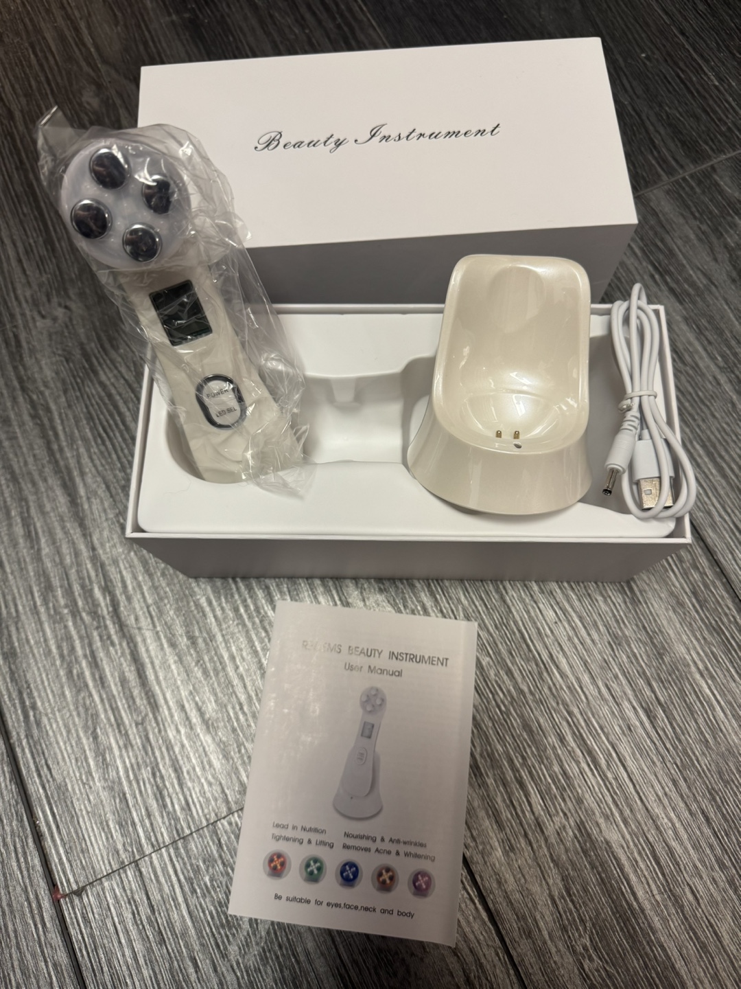 💚Skincare Bundle: Serums, Facial Scrubber, and More!