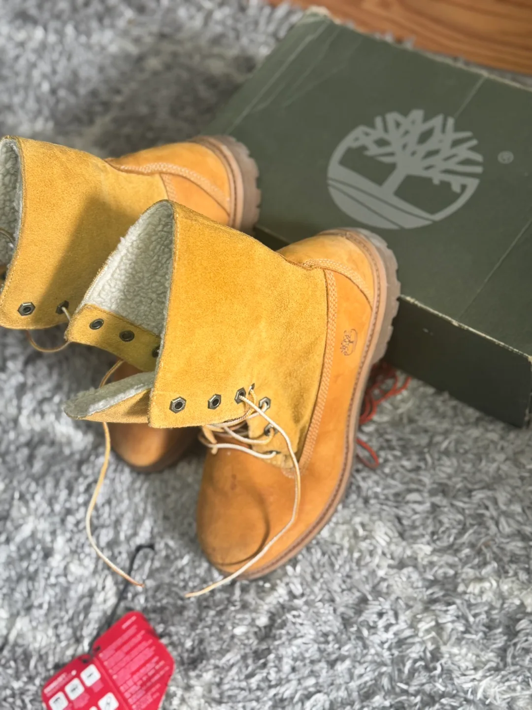 Timberland Wheat Suede Boots image indicator(3)