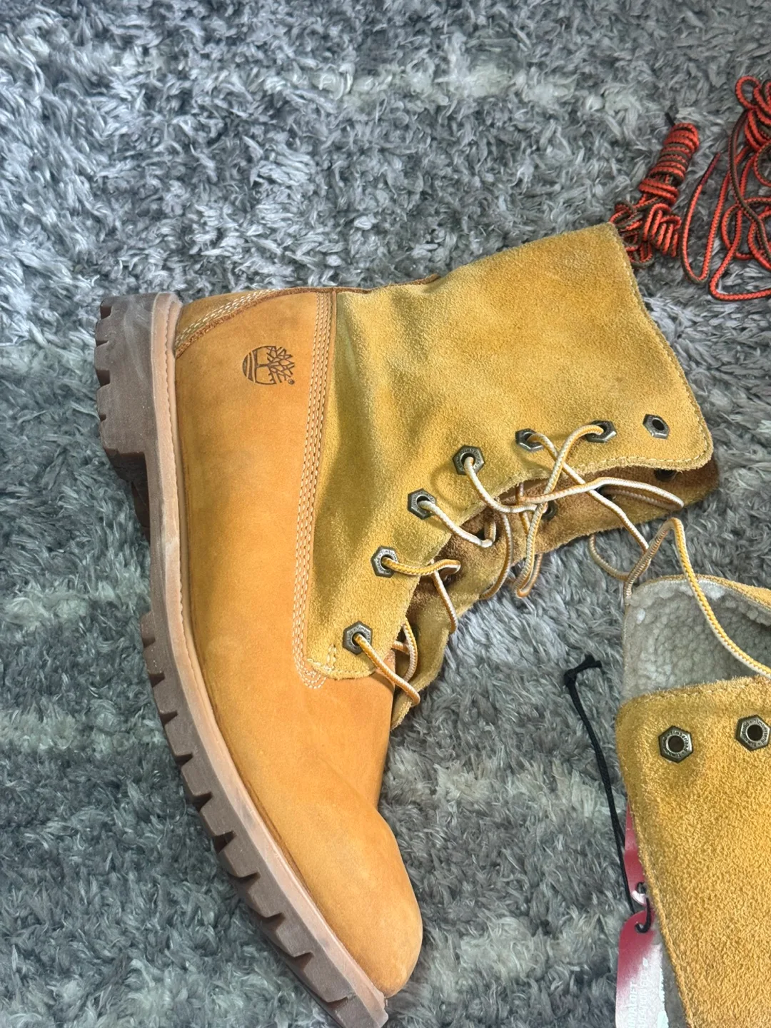 Timberland Wheat Suede Boots image indicator(8)