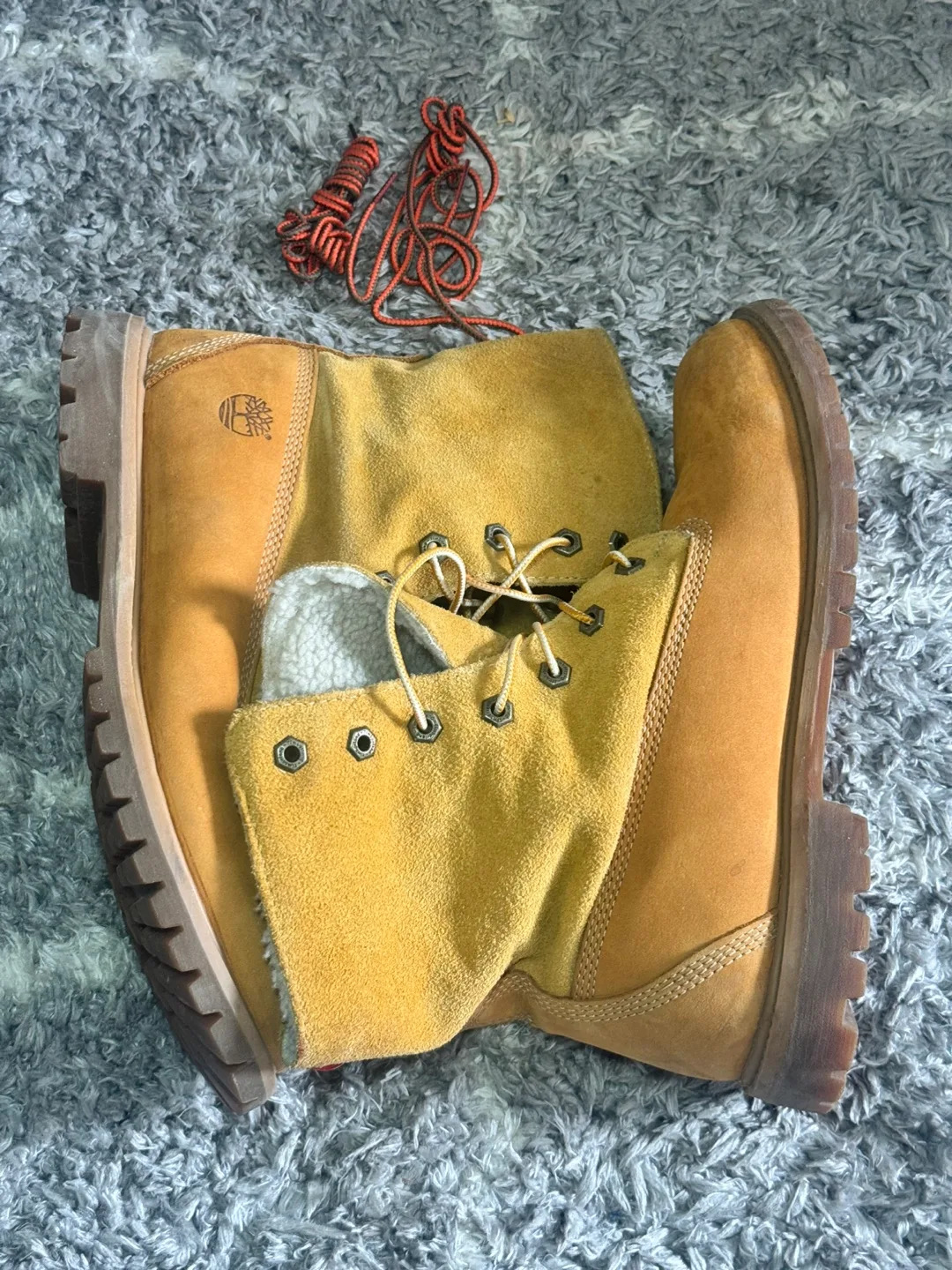Timberland Wheat Suede Boots image indicator(9)
