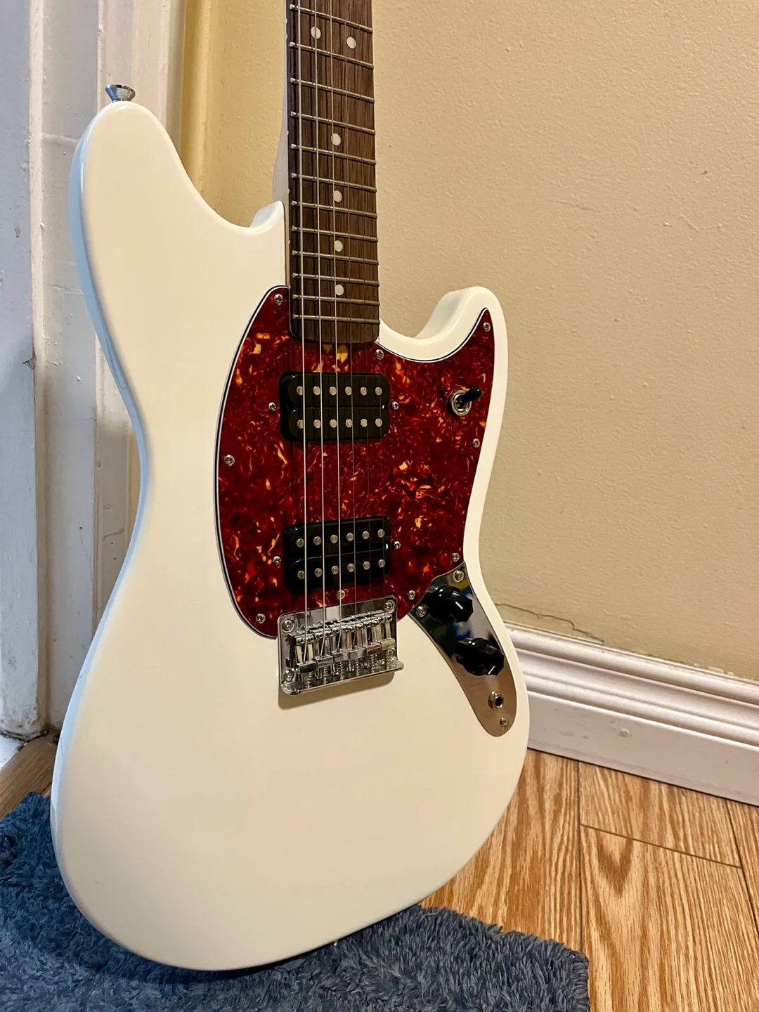 Fender squier FRS Mustang HH Owt image indicator(2)