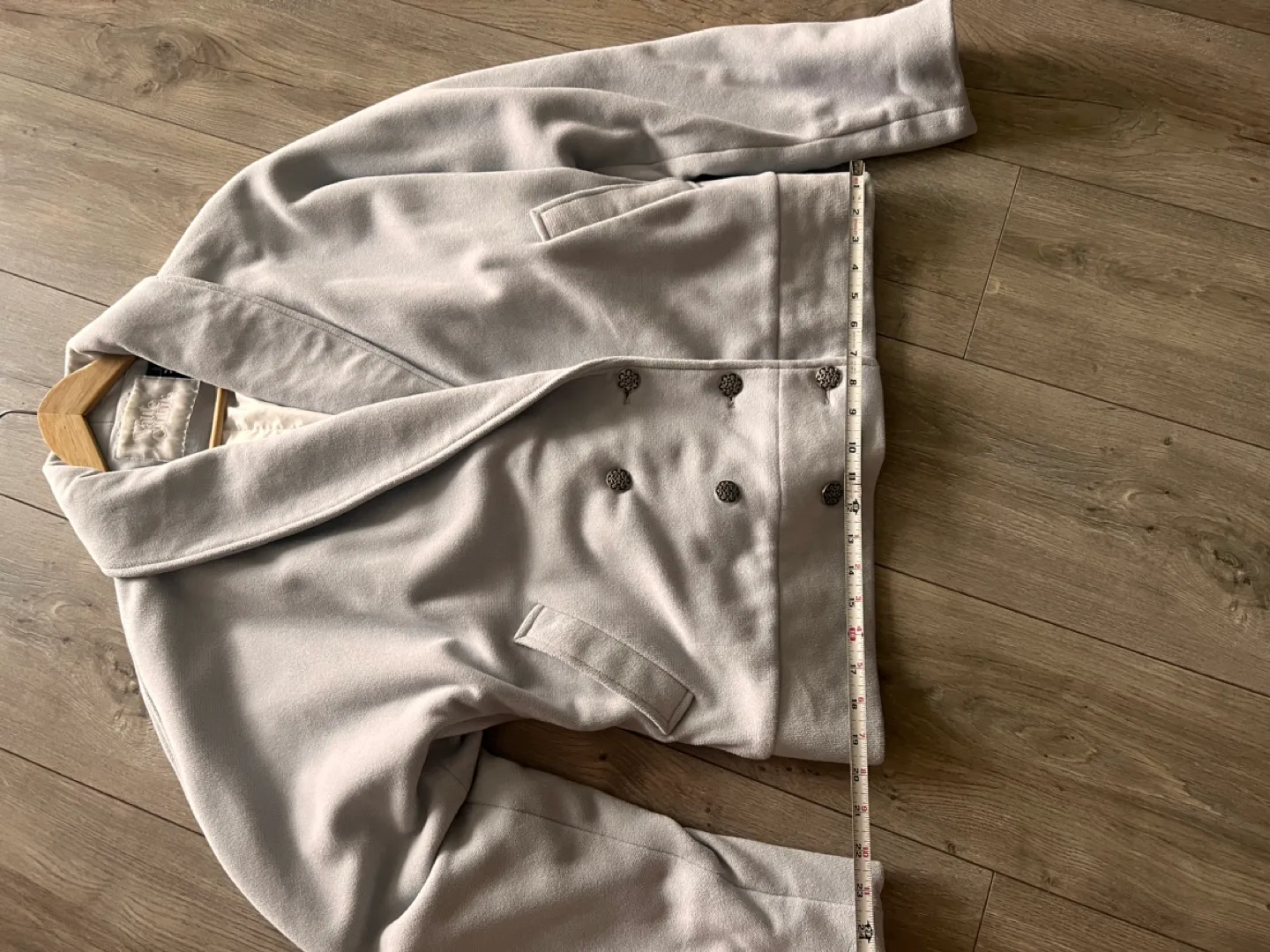 Vaute Couture vegan short kimono Bomono Gray Luxe image indicator(4)