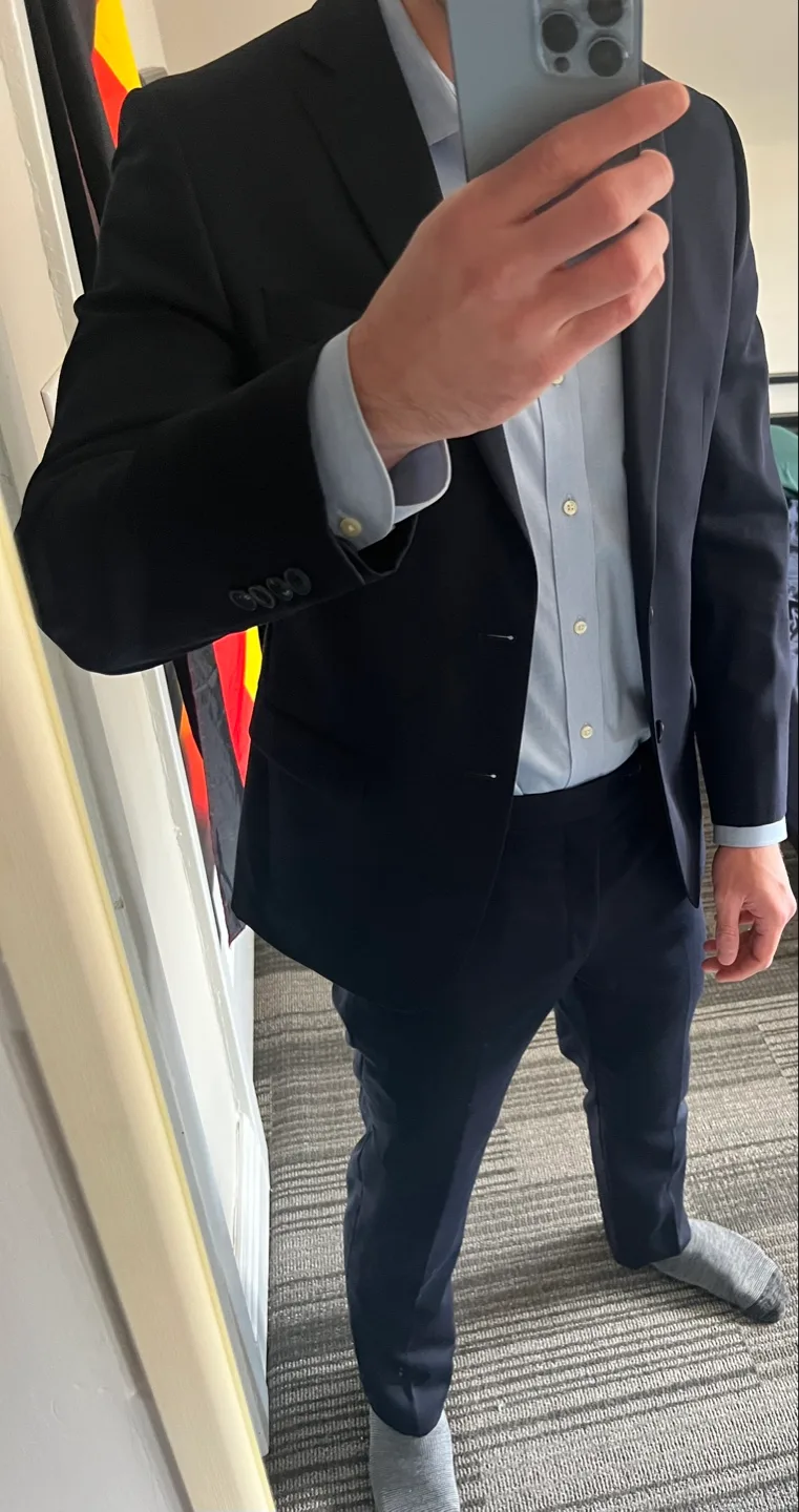 Calvin Klein Men’s Dark Navy Blue Suit - Size 36R thumbnail