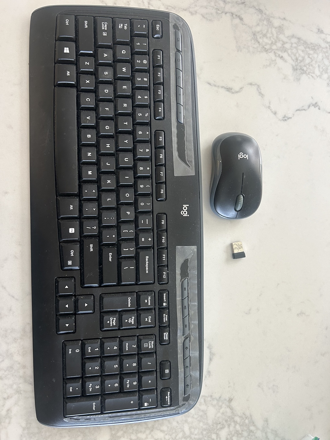 Logitech Wireless Keyboard and Mouse Combo
