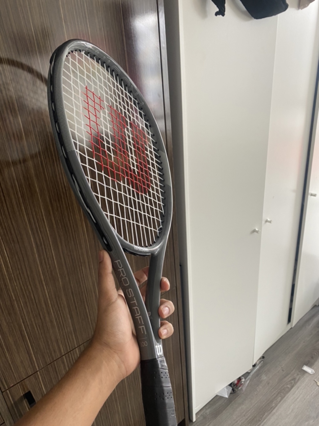 Wilson Pro Staff 100 Tennis Racquet