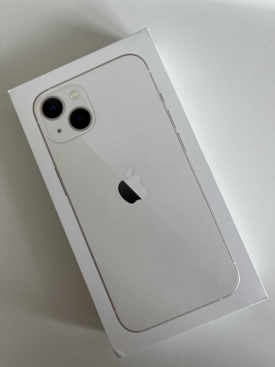 iPhone 13 - 128gb White - photo 3