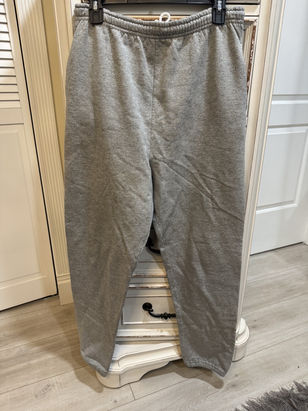 Fruit Loom Gray sweatpants, size M