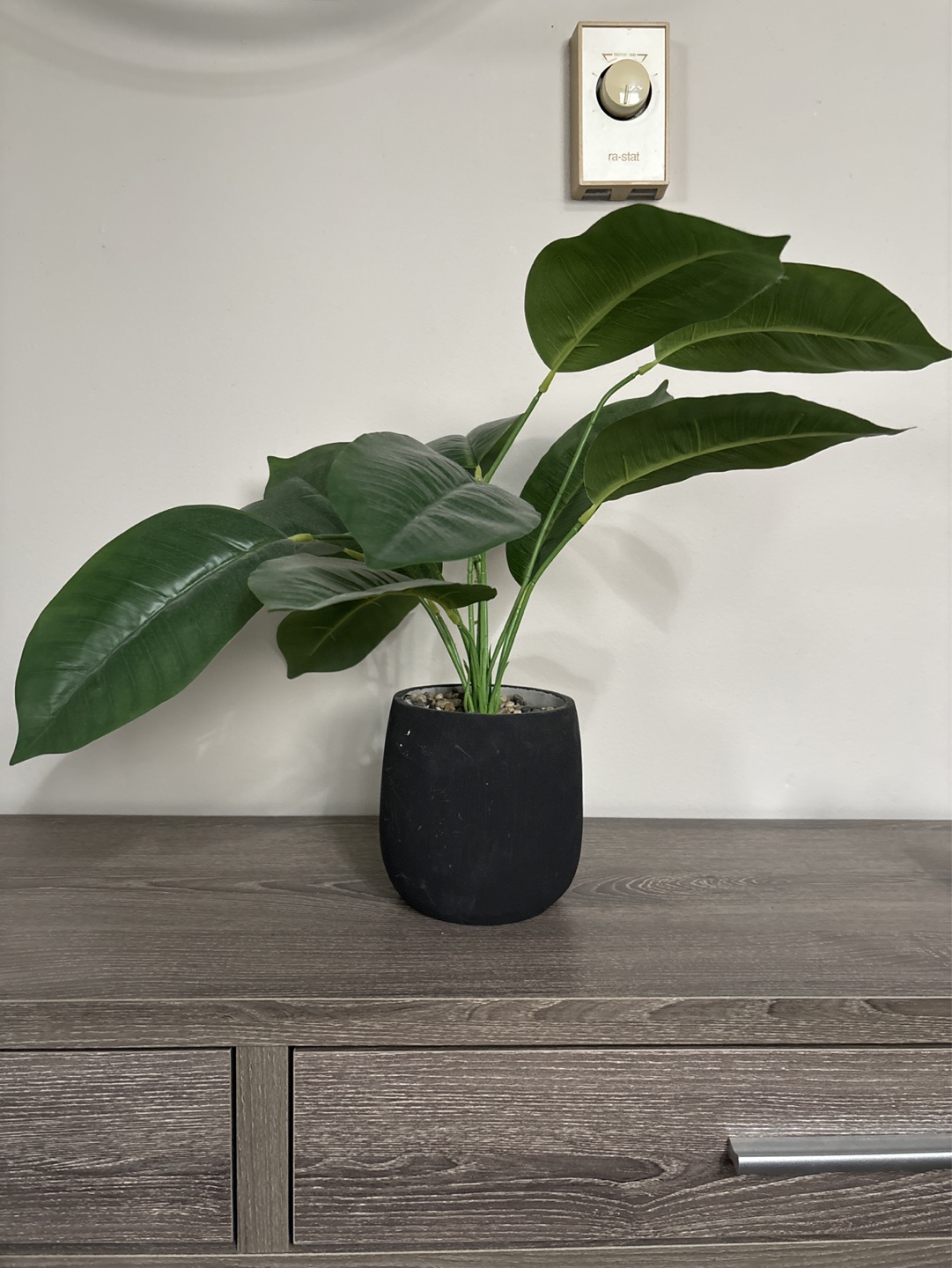 Weighted artificial leaf plant