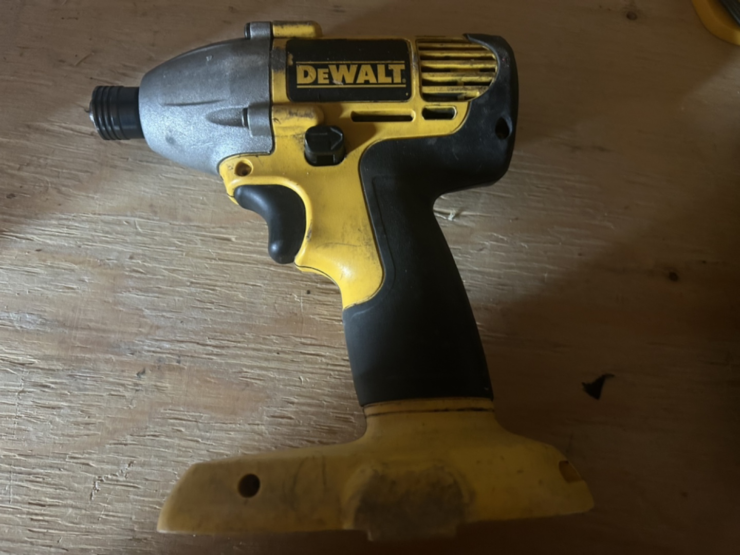 Dewalt Drill and Impact Driver Set with Battery and Adapter - photo 5