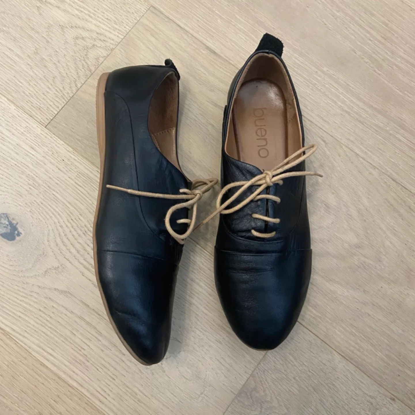 Size 39 Bueno ladies lace-up loafers thumbnail