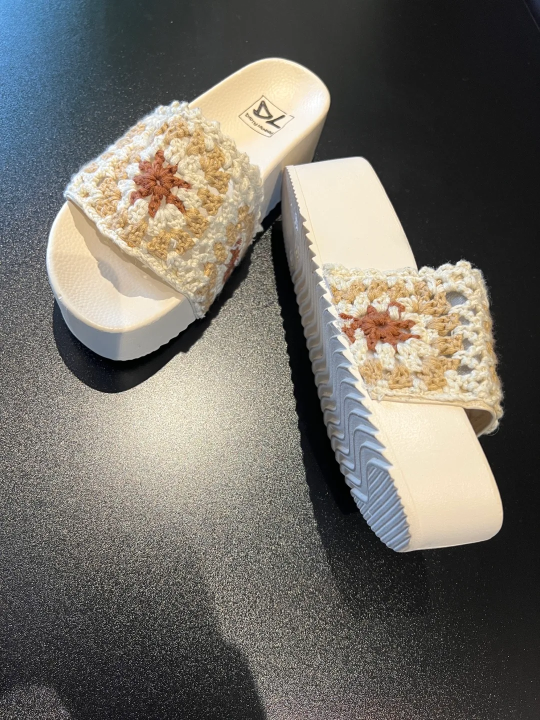 Cream Crochet Platform Slides image indicator(6)