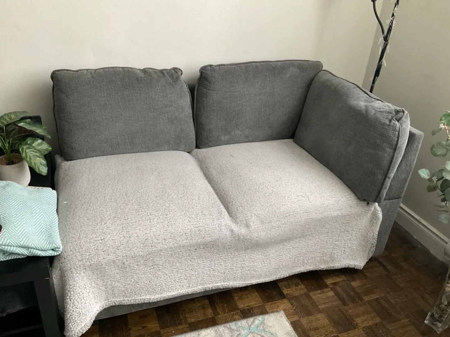 Leon's Portland Sectional Sofa - Grey image indicator(2)