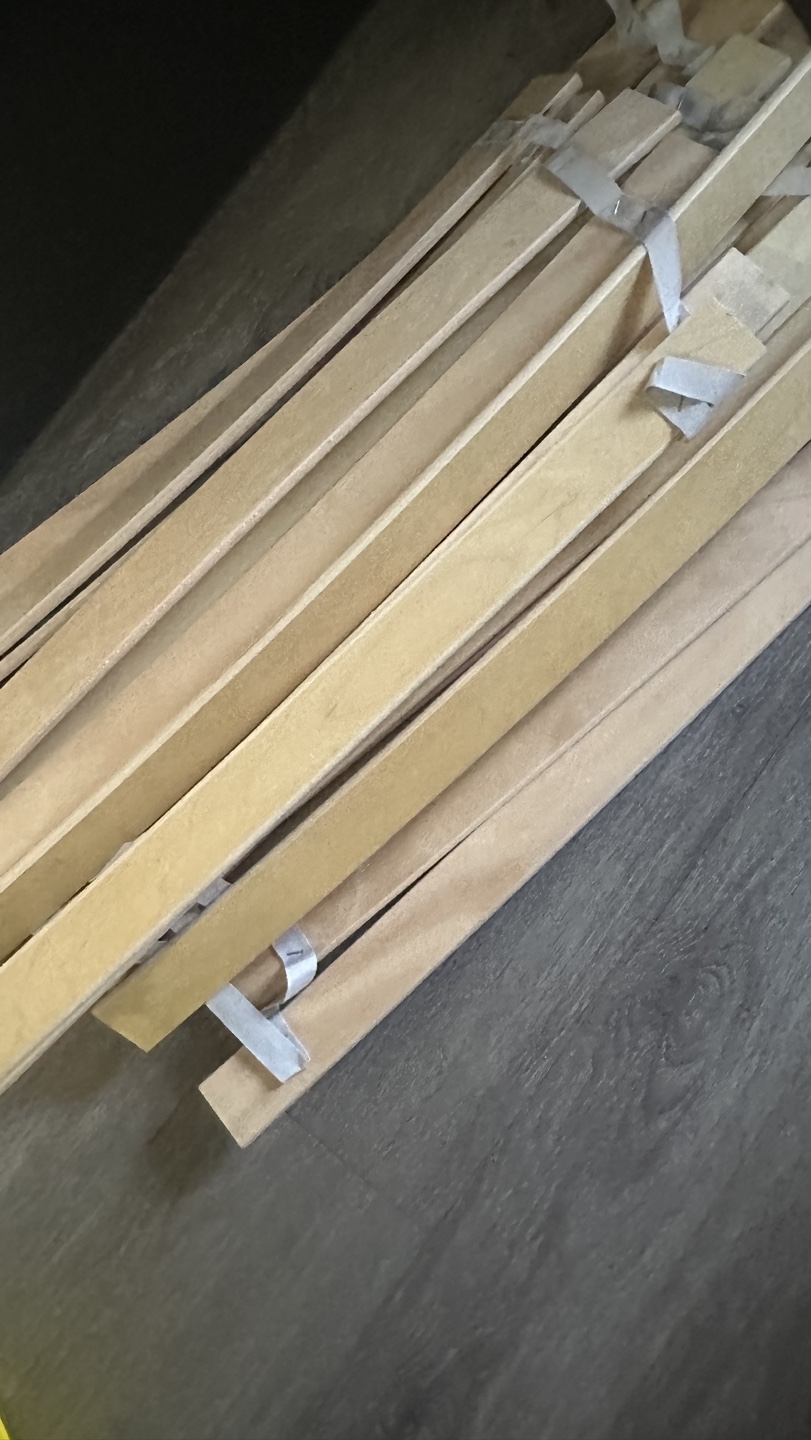 Wooden slat bed frame - disassembled. 2 pieces for queen bed - photo 4