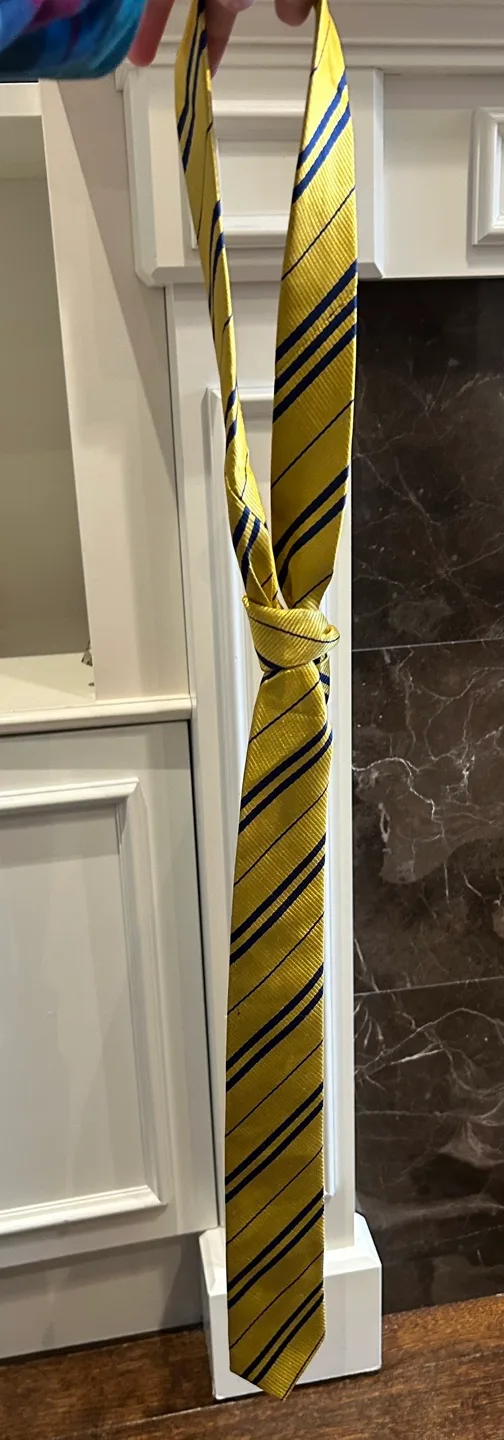 💚Hufflepuff Tie image indicator(2)