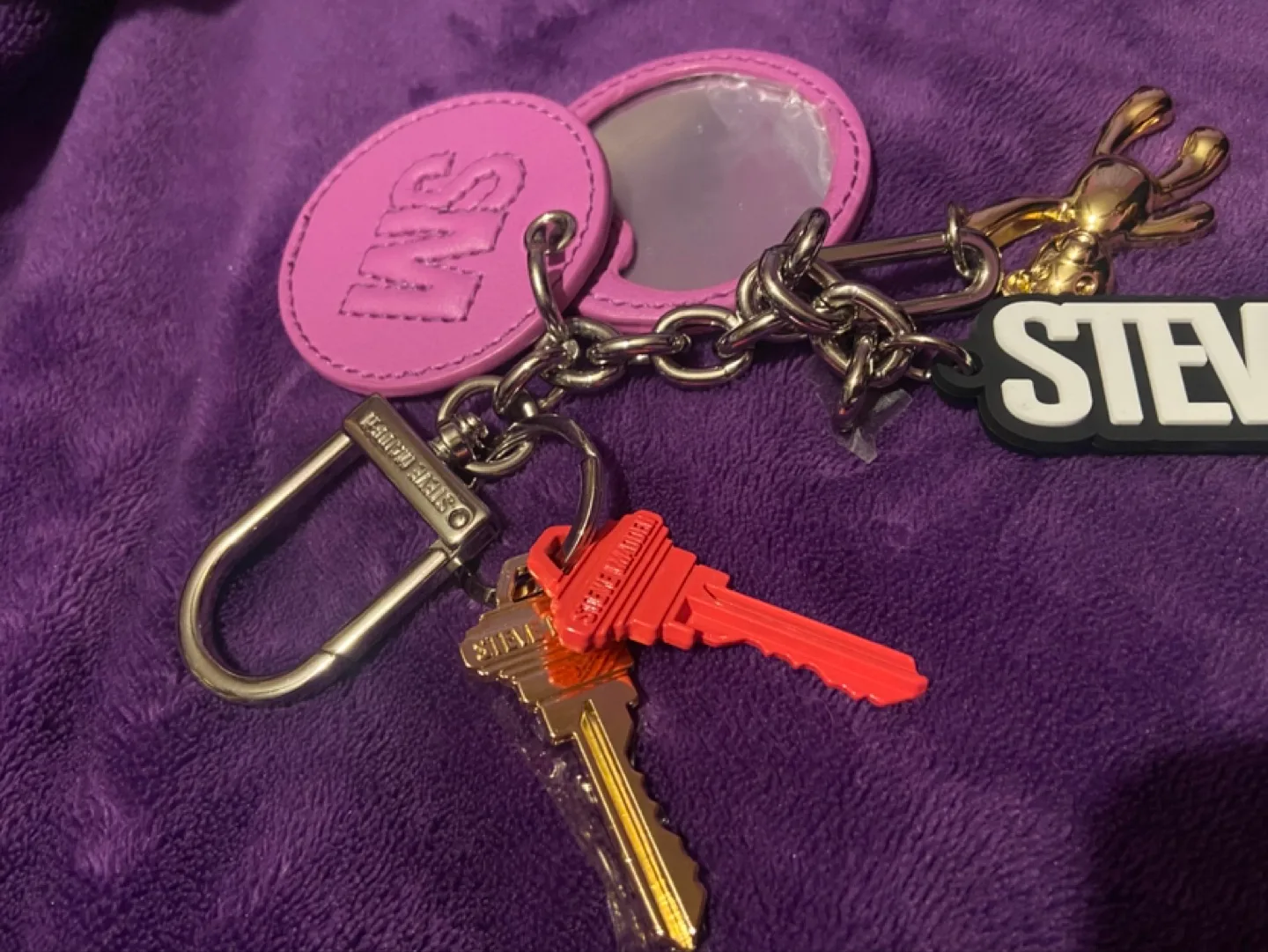 Steve Madden Keychain with Mirror and Gold Charm image indicator(3)