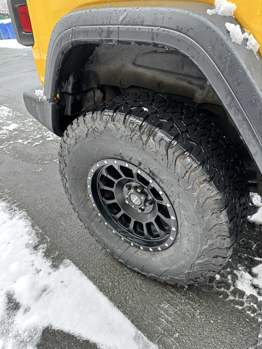 2020 Jeep Wrangler JL 2-Door - Super Low kms! - photo 4