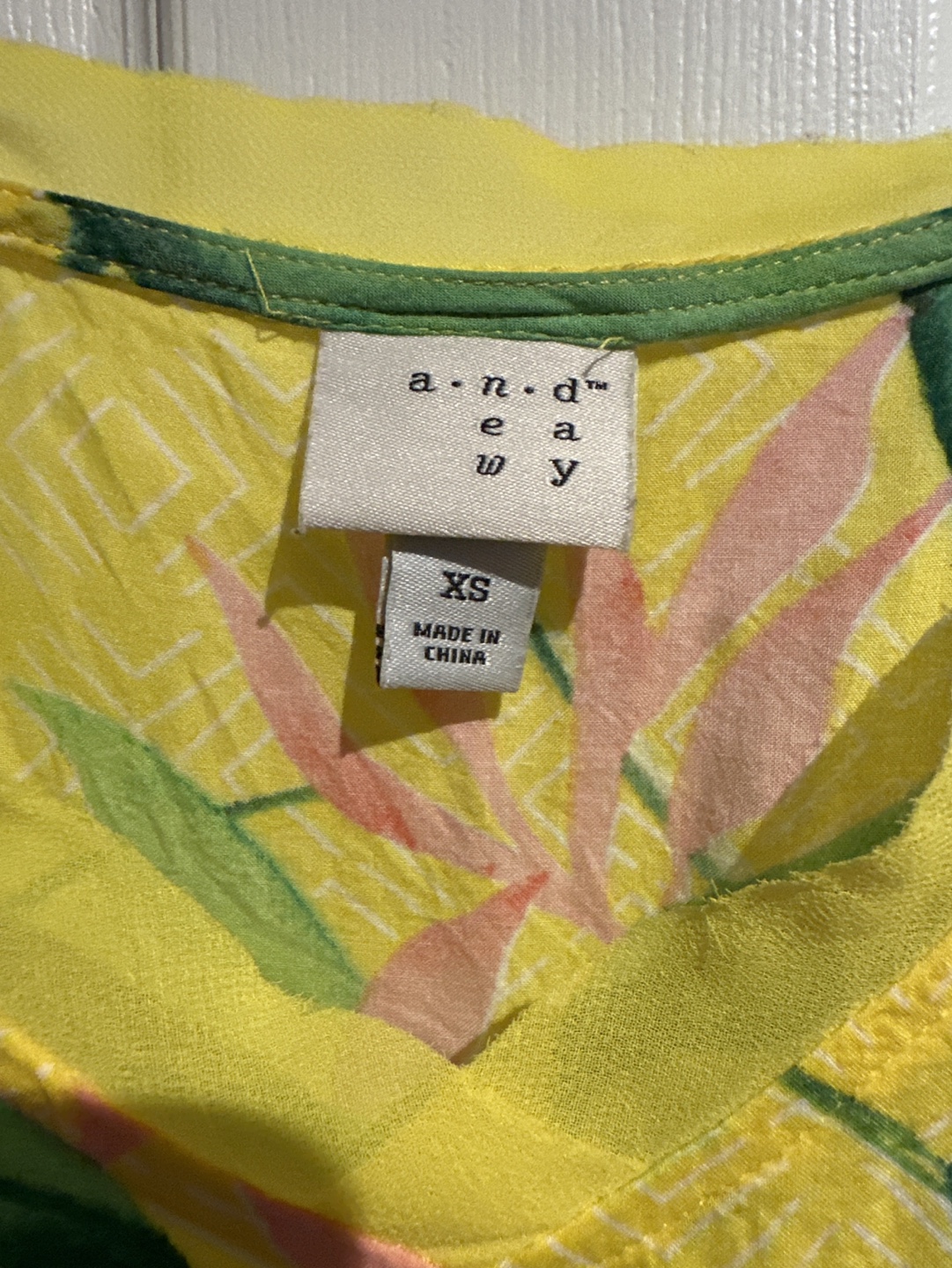 a.n.d. yellow floral cami, size XS - photo 2