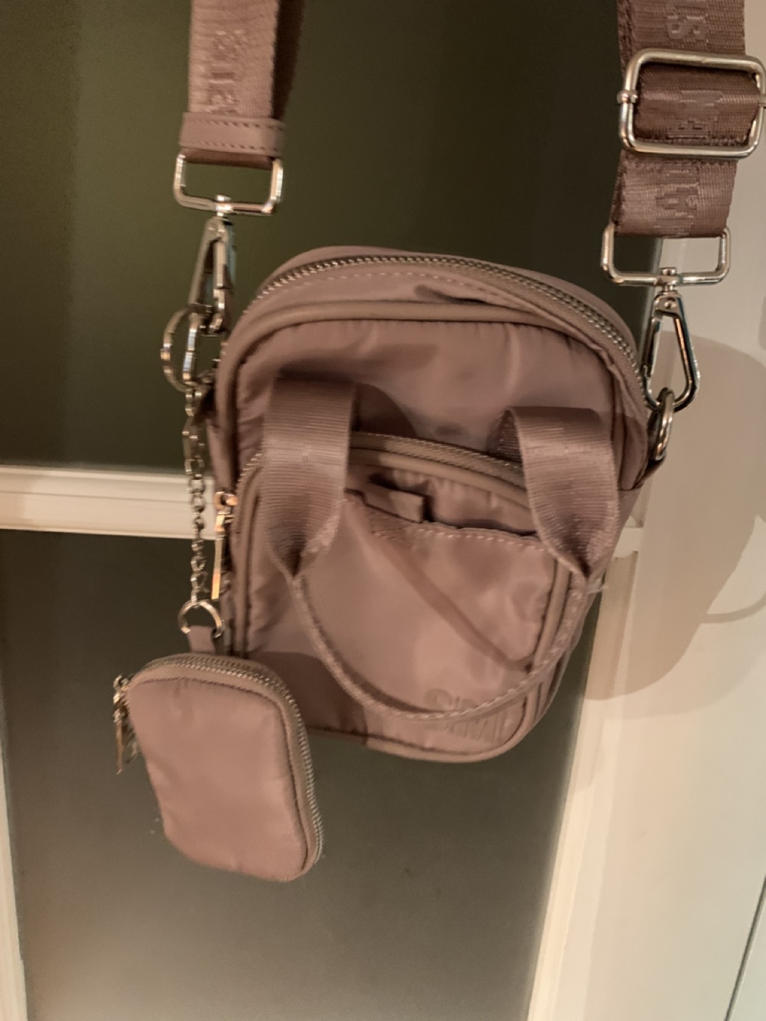 Adorable Pink Crossbody Bag with Detachable Pouch - photo 2