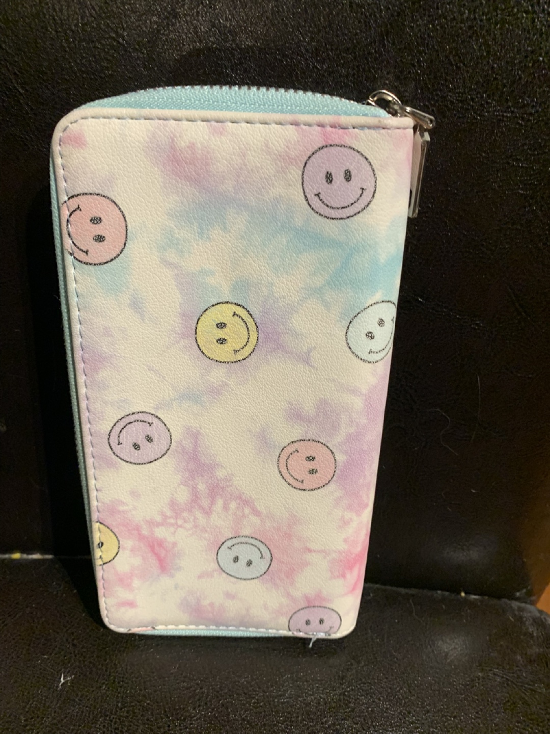 Happy Face Tie-Dye Sling Bag & Wallet Set - photo 2