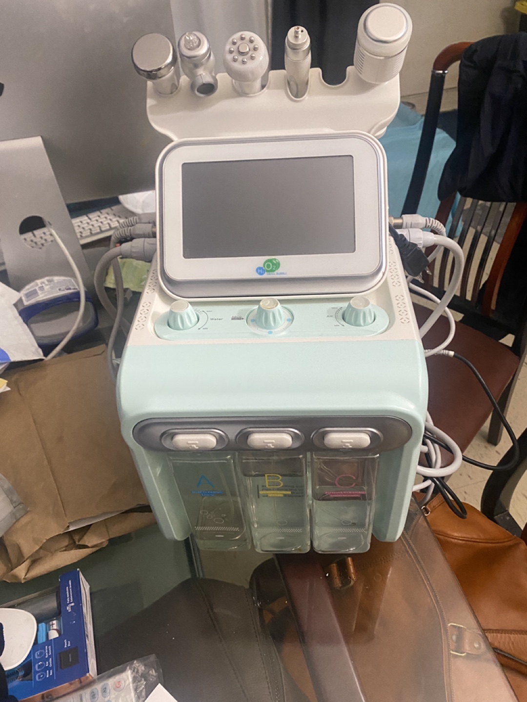 Multifunctional Hydrodermabrasion Machine