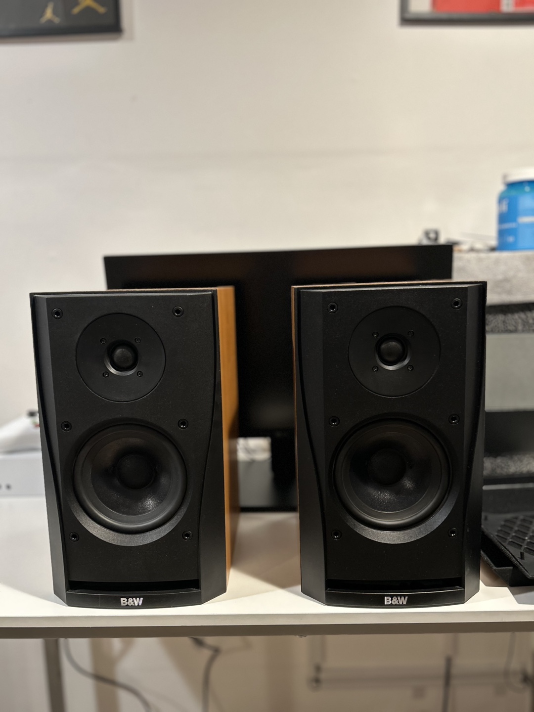 B&W speakers