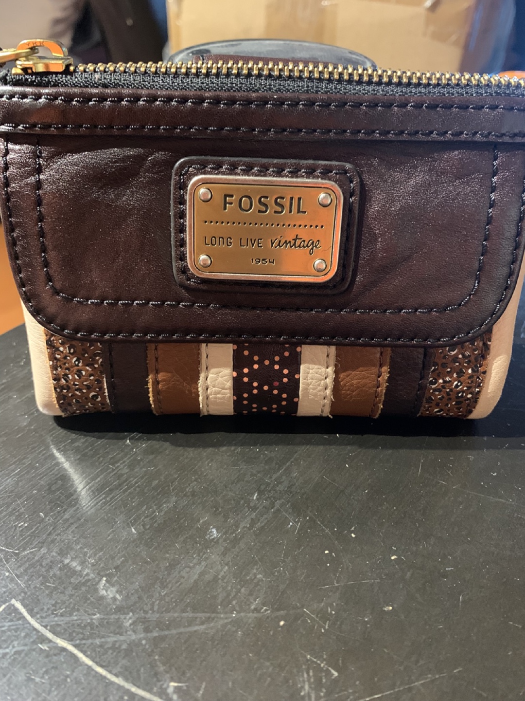 Fossil Long Live Vintage 1954 Leather Wallet