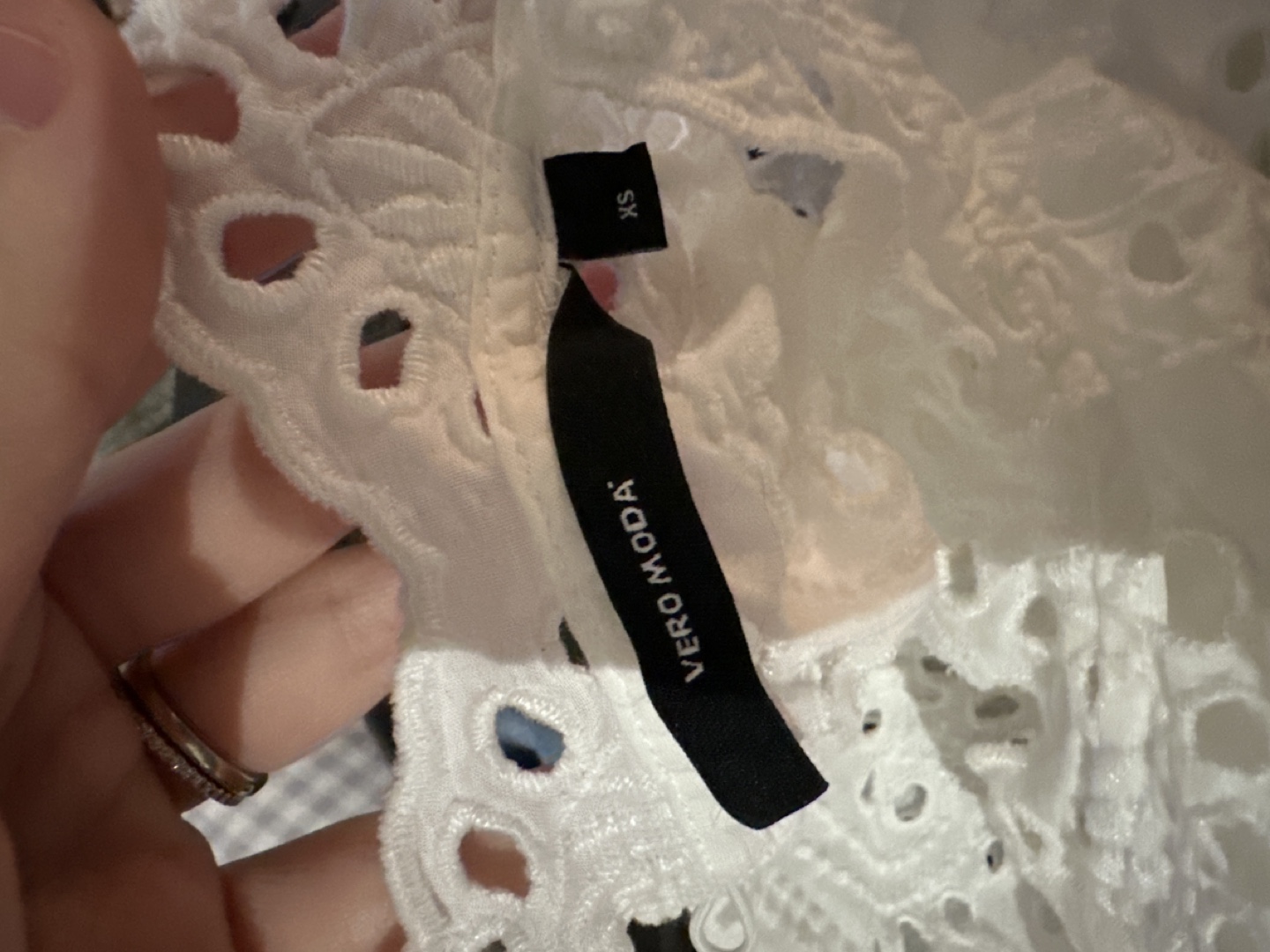VERO MODA White Eyelet Blouse Size XS - photo 2