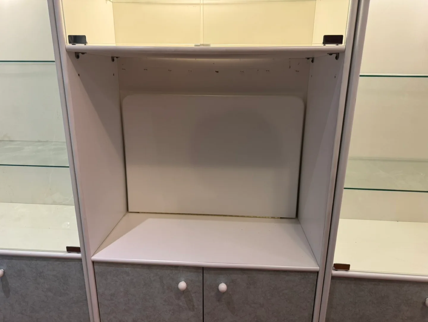 Three-Piece Display Cabinet #💚 image indicator(2)