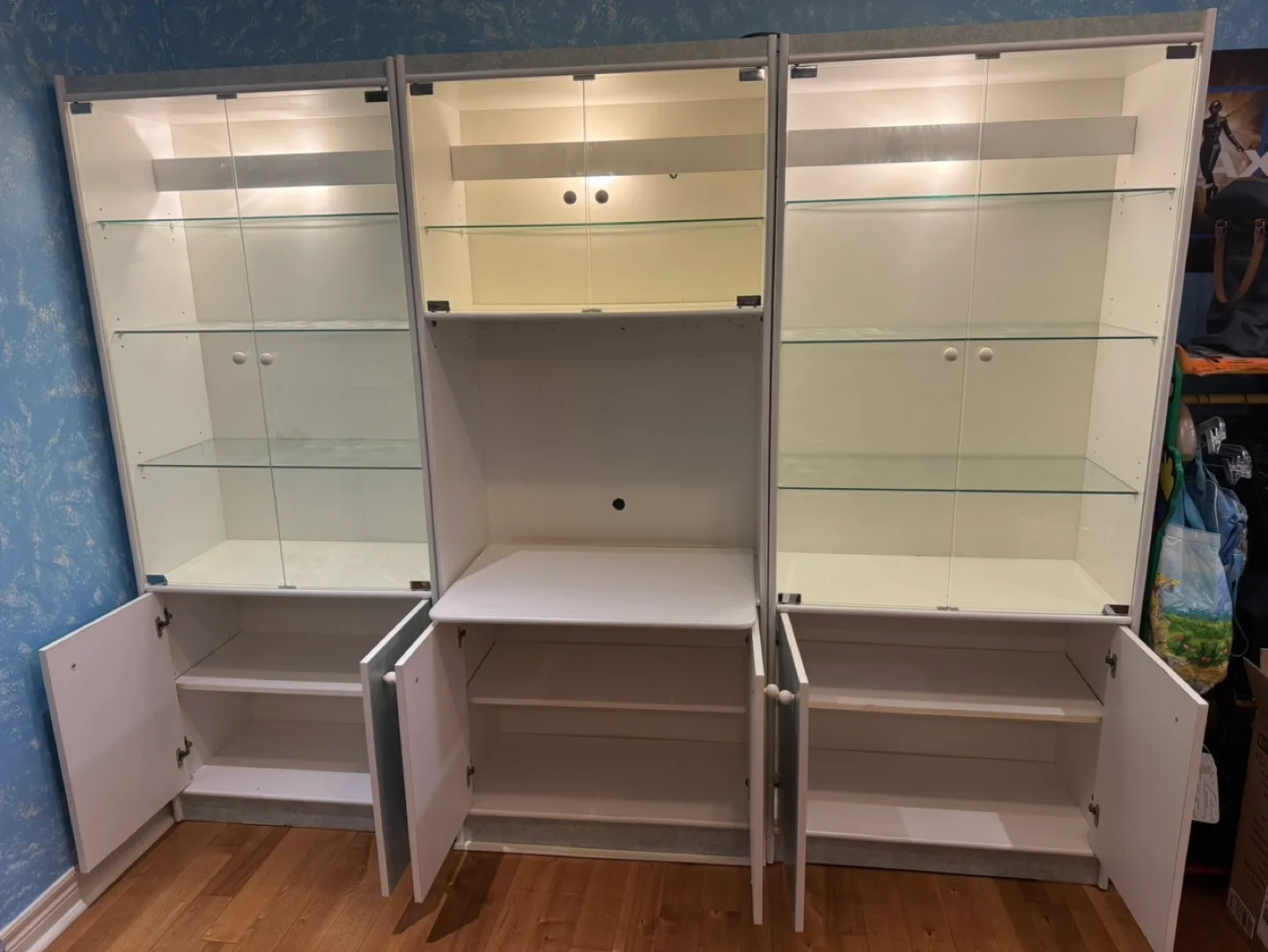 Three-Piece Display Cabinet #💚 image indicator(4)