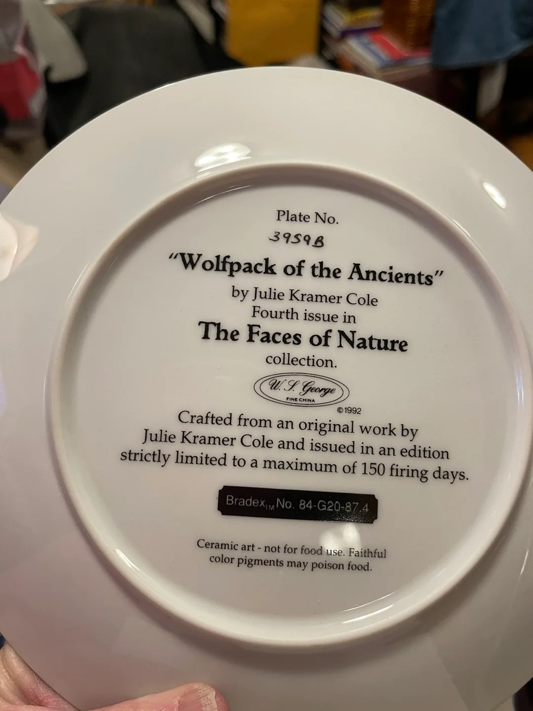 💚"Wolfpack of the Ancients" Collector Plate image indicator(3)