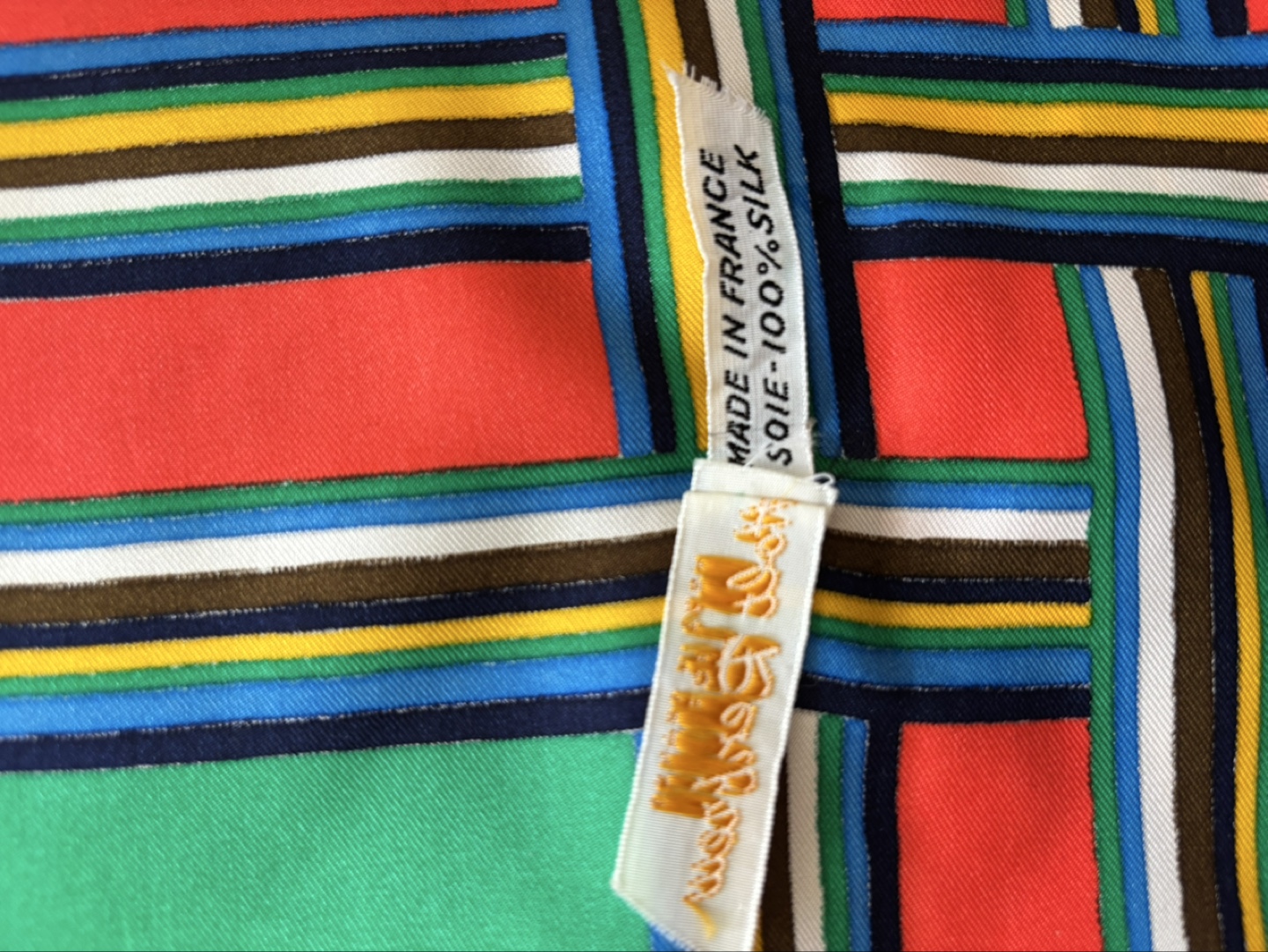 Vintage 100% Silk scarf-Yves Saint Laurent - photo 2