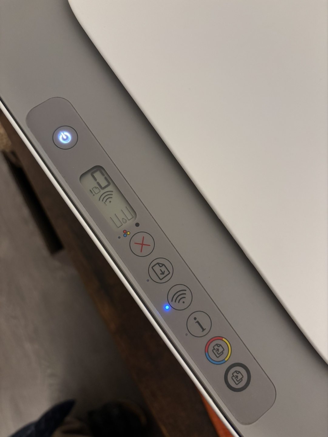 HP DeskJet 2755 All-in-One Printer - photo 3