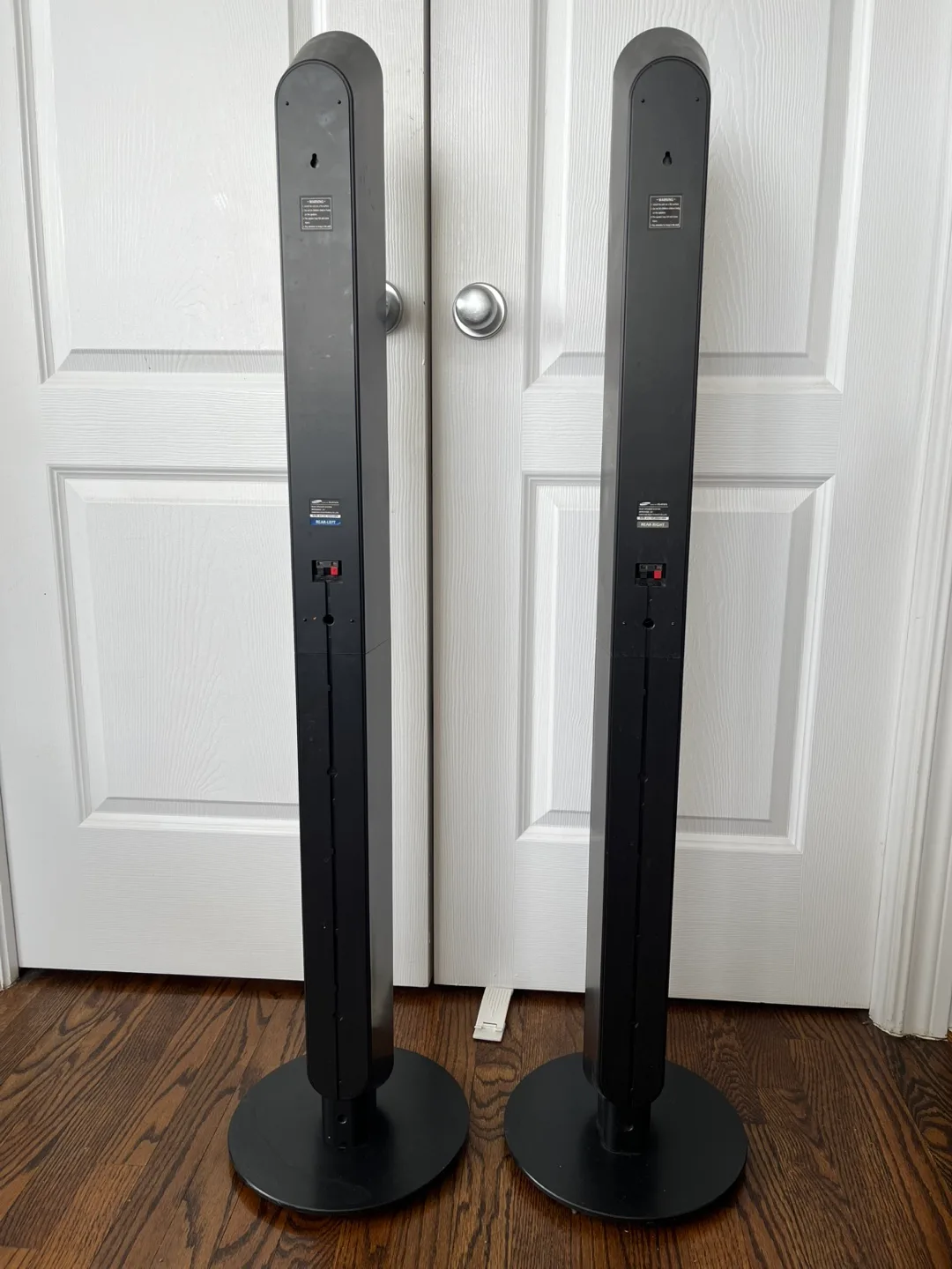 Samsung 2 Tower Speakers and Subwoofer 💚 image indicator(7)