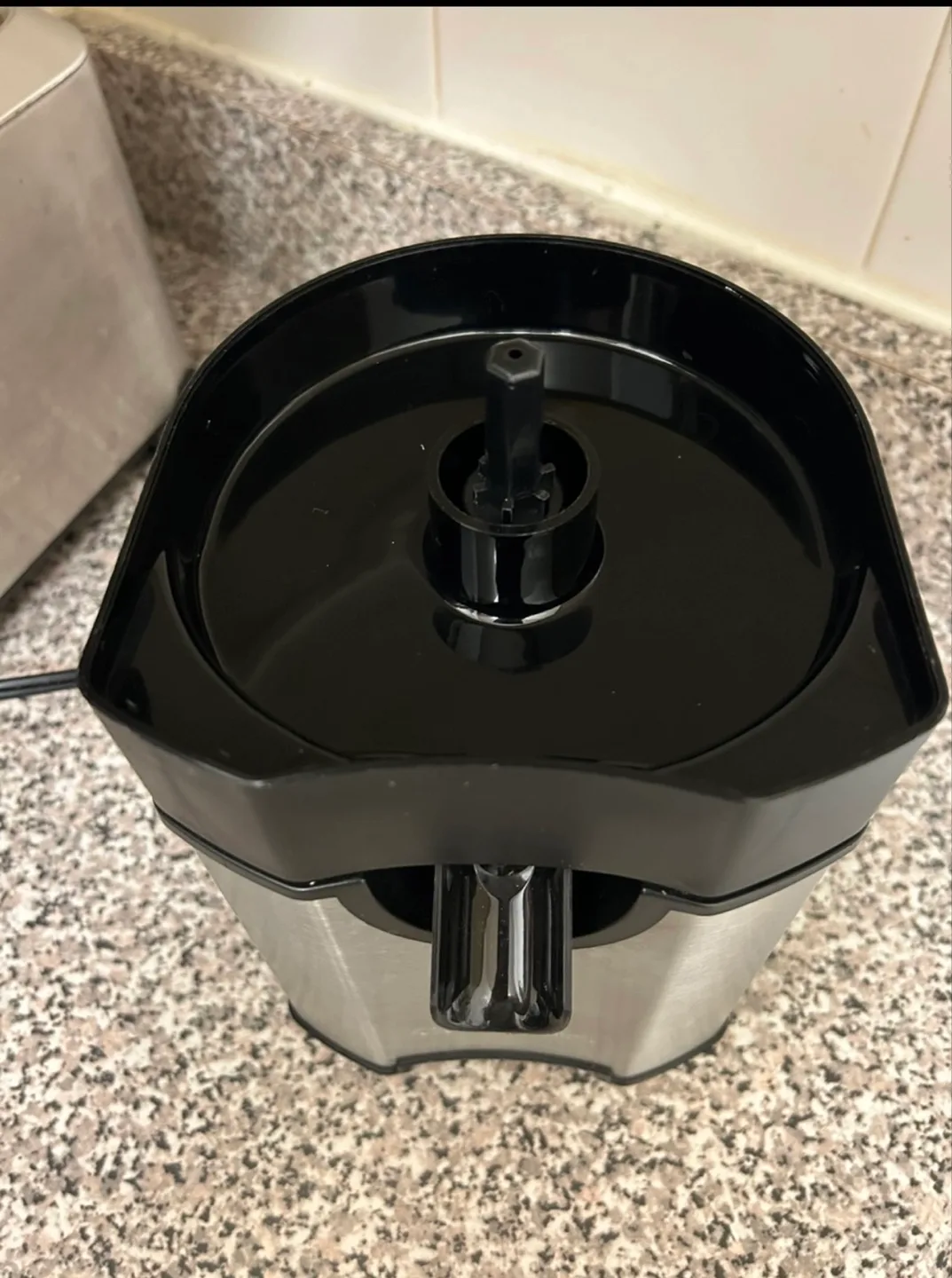 Cuisinart Orange Juice Maker with Pulp Control image indicator(4)