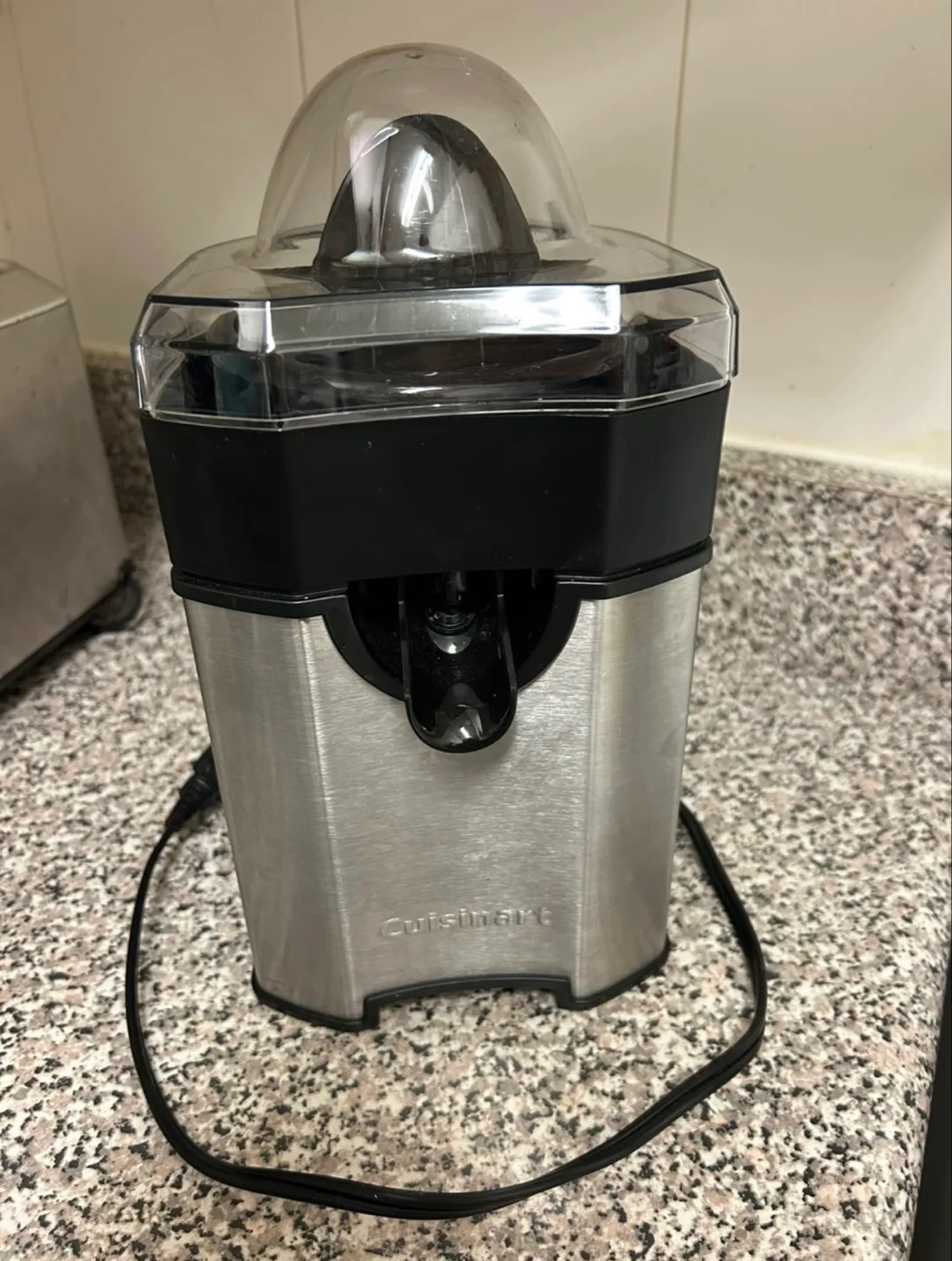 Cuisinart Orange Juice Maker with Pulp Control image indicator(5)