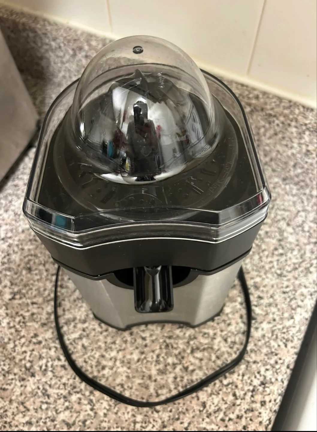 Cuisinart Orange Juice Maker with Pulp Control image indicator(3)