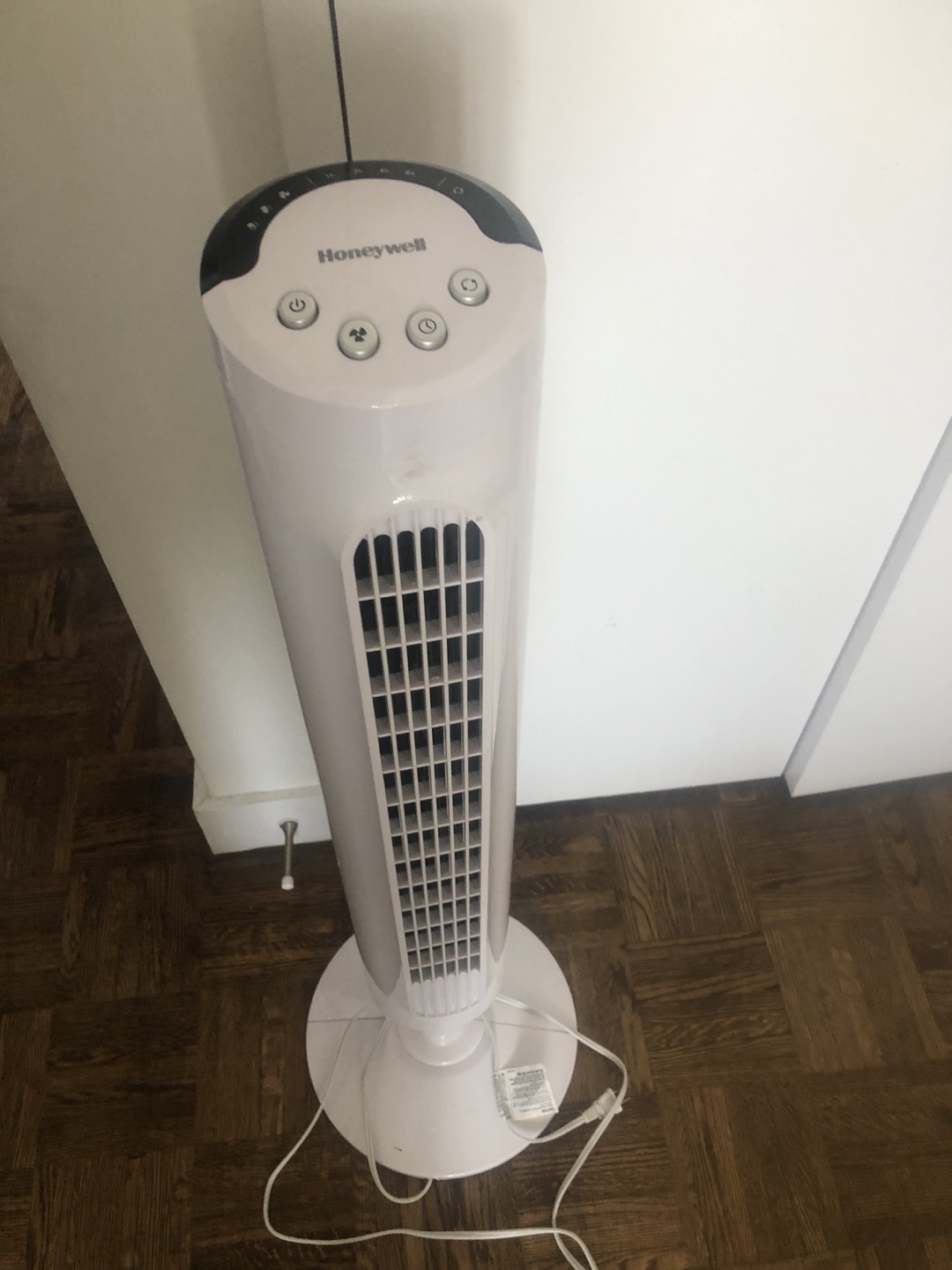 Honeywell Slim Tower Fan