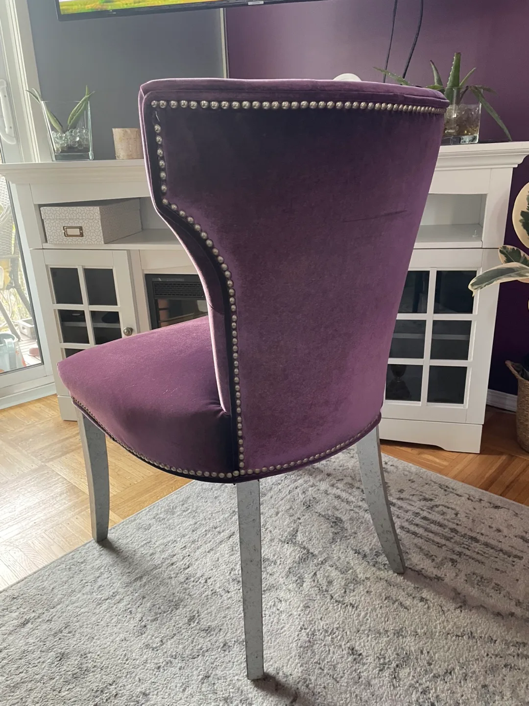 Purple velvet accent chair thumbnail