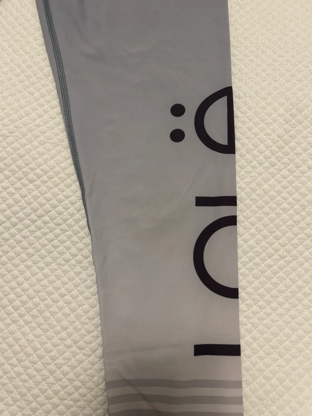 Lole leggings- Size Medium image indicator(3)