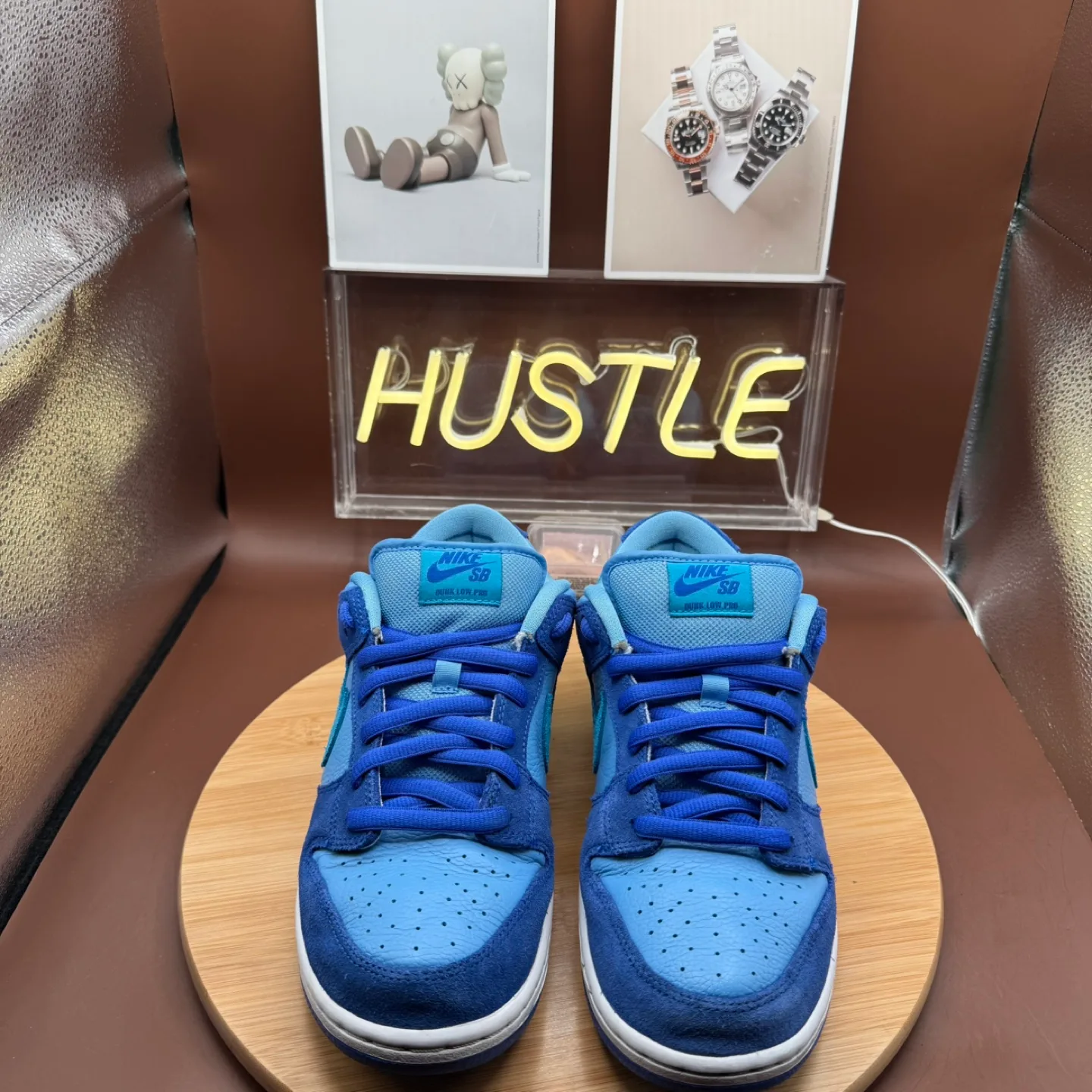 Nike Dunk Low Pro SB Fruity Pack Blue Raspberry Men’s Sz 9 image indicator(5)