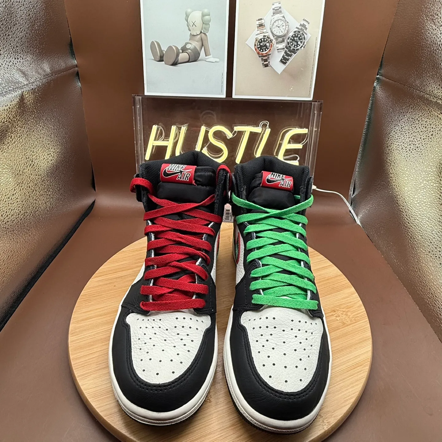 Air Jordan 1 Retro OG High Sports Illustrated “A Star Is Born” image indicator(5)