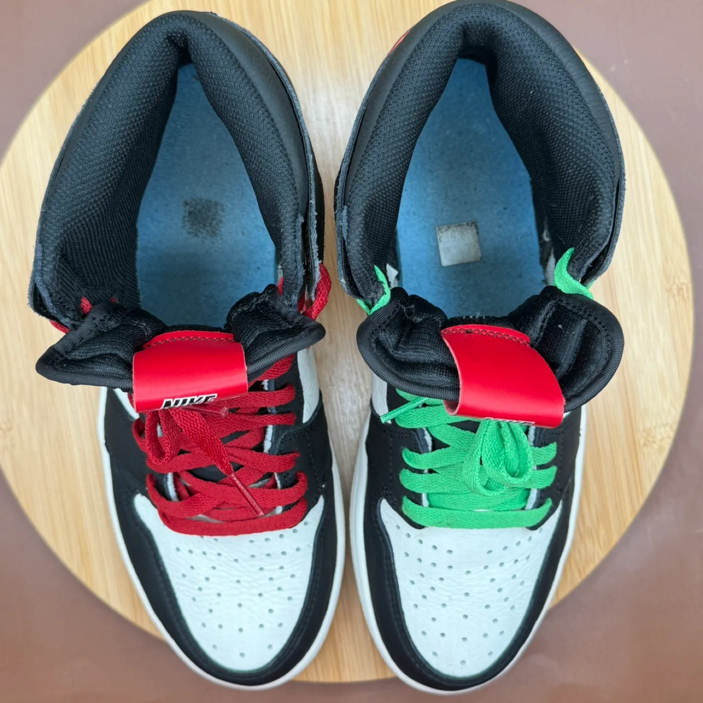 Air Jordan 1 Retro OG High Sports Illustrated “A Star Is Born” image indicator(8)