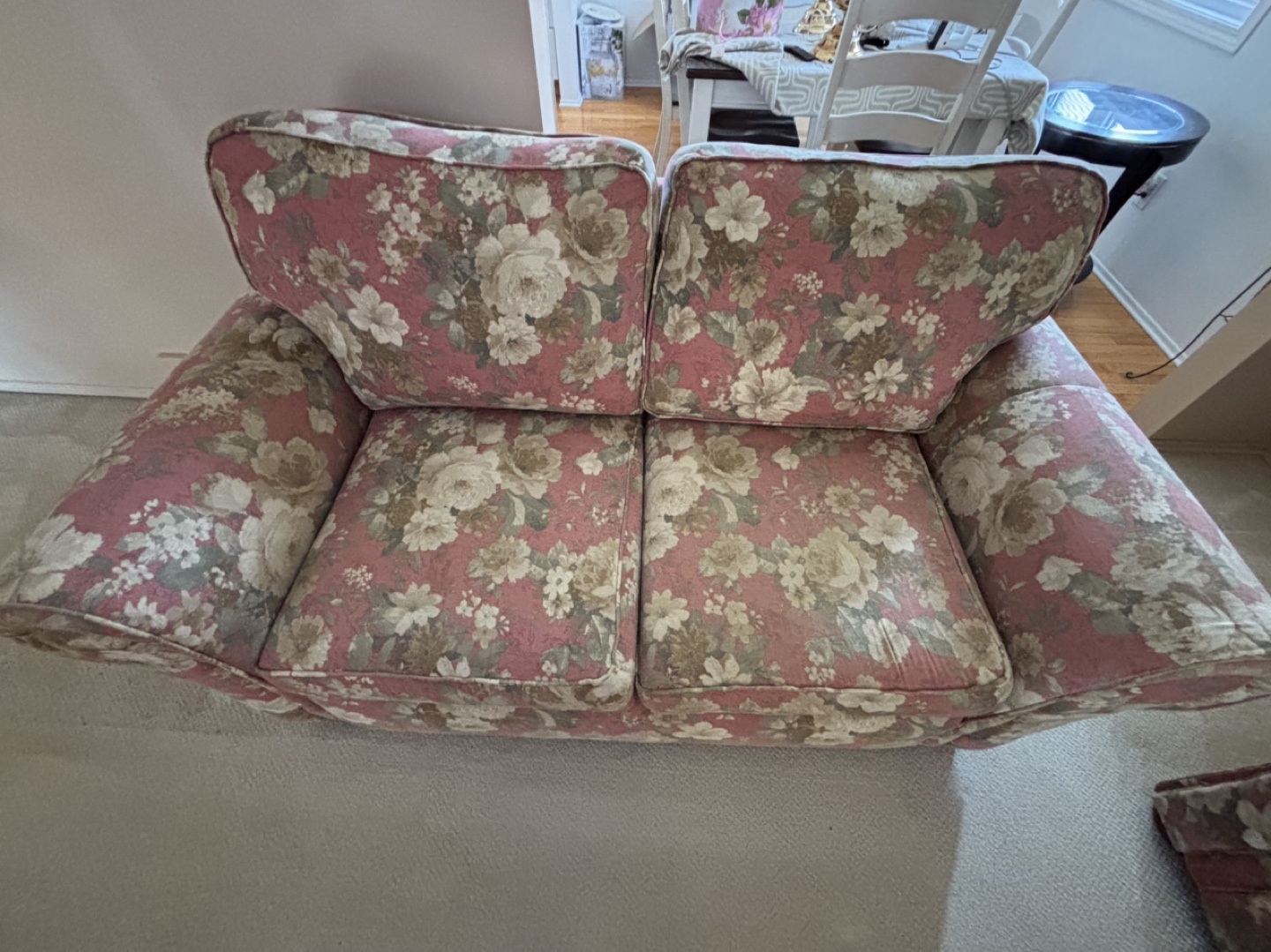 Floral Loveseat and Sofa Set - photo 4