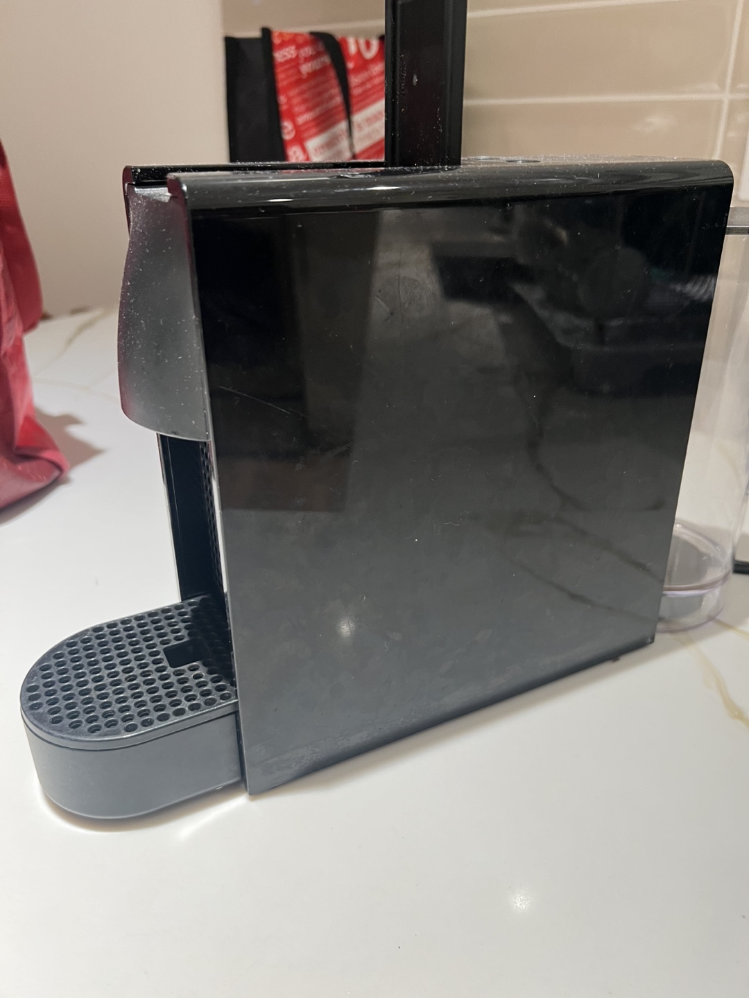 Nespresso machine - photo 2