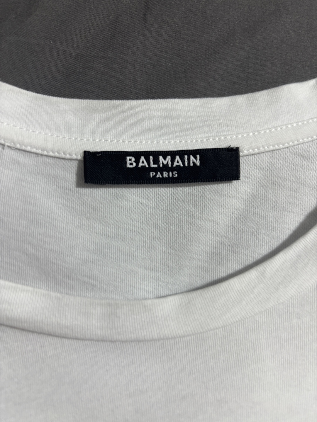 Balmain Paris Gold Logo T-Shirt - XS - photo 2