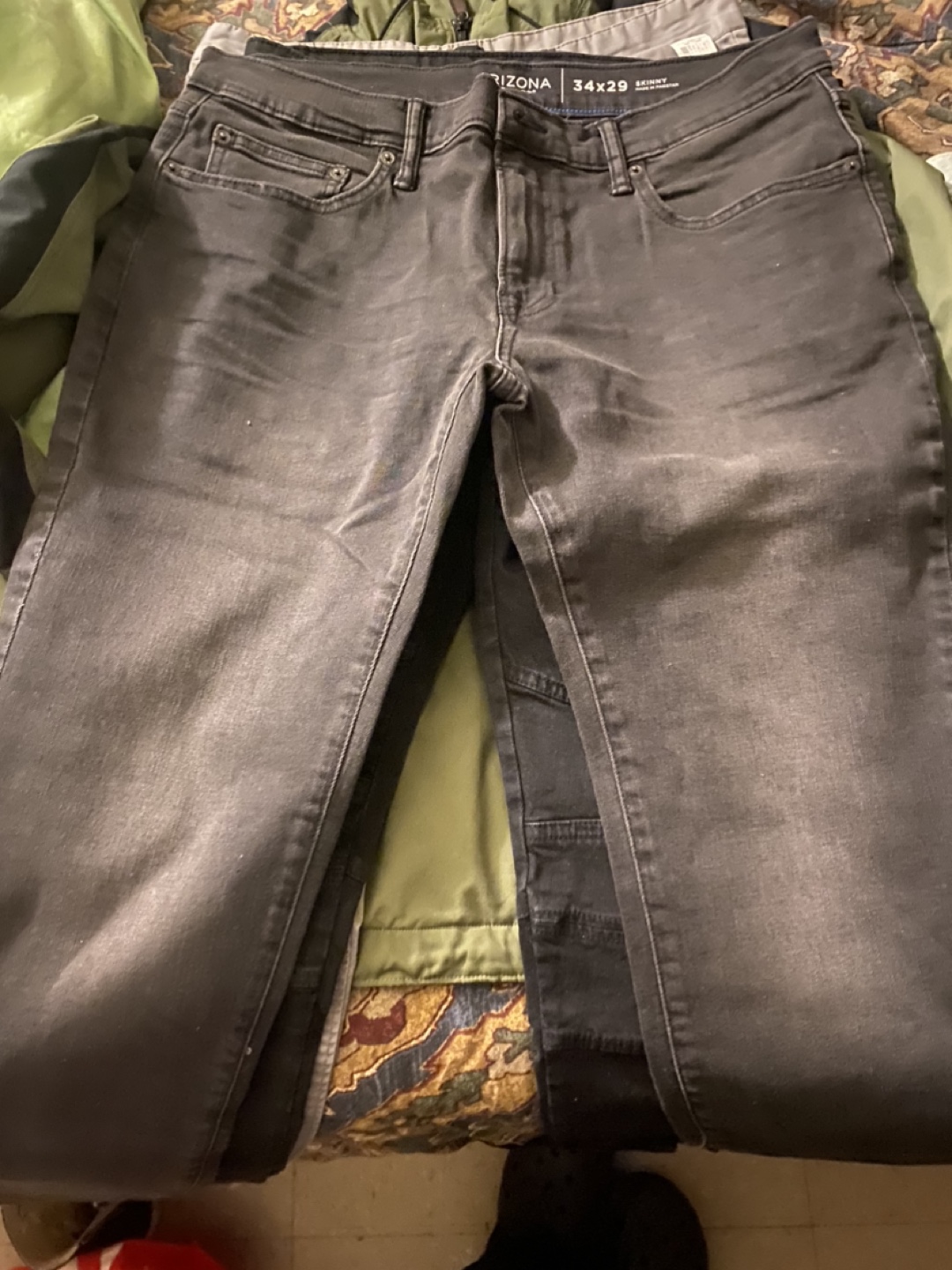 CLOTHING BUNDLE DEAL sizes M & 32-34 waist - photo 5