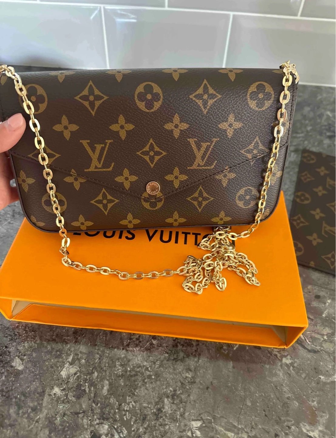 Louis Vuitton Pochette Métis Chain Wallet - photo 2