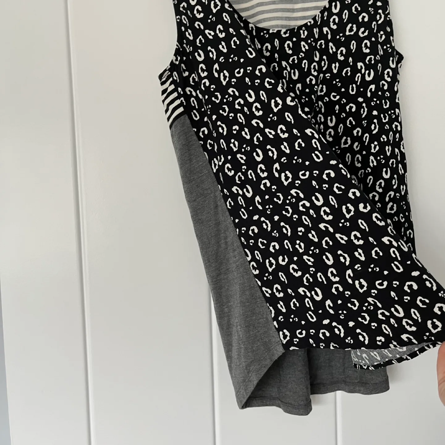 Anthropologie Dolan Left Coast Collection Mixed Media Tank Top image indicator(4)