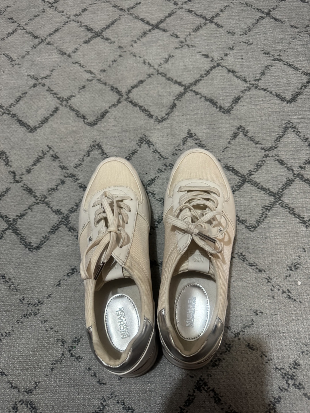 Michael Kors Sneakers - photo 2