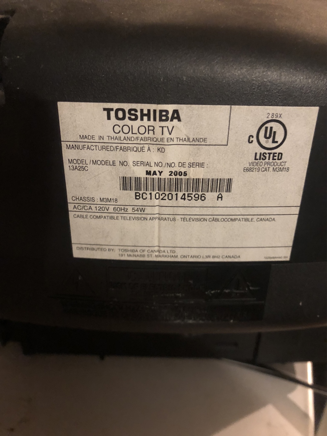 Vintage Toshiba 13A28C Color TV - photo 3